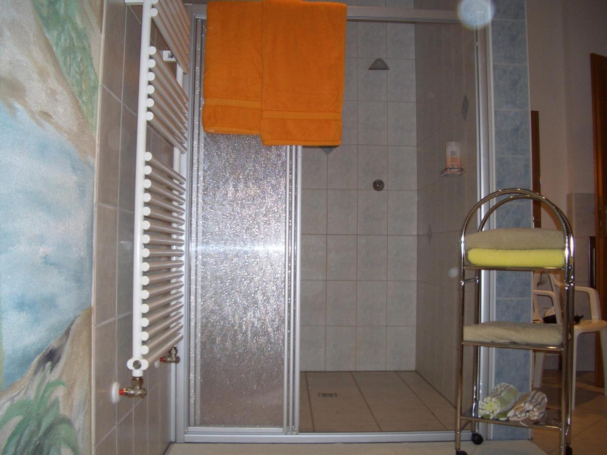Gaestehaus Burgi Fügen Εξωτερικό φωτογραφία