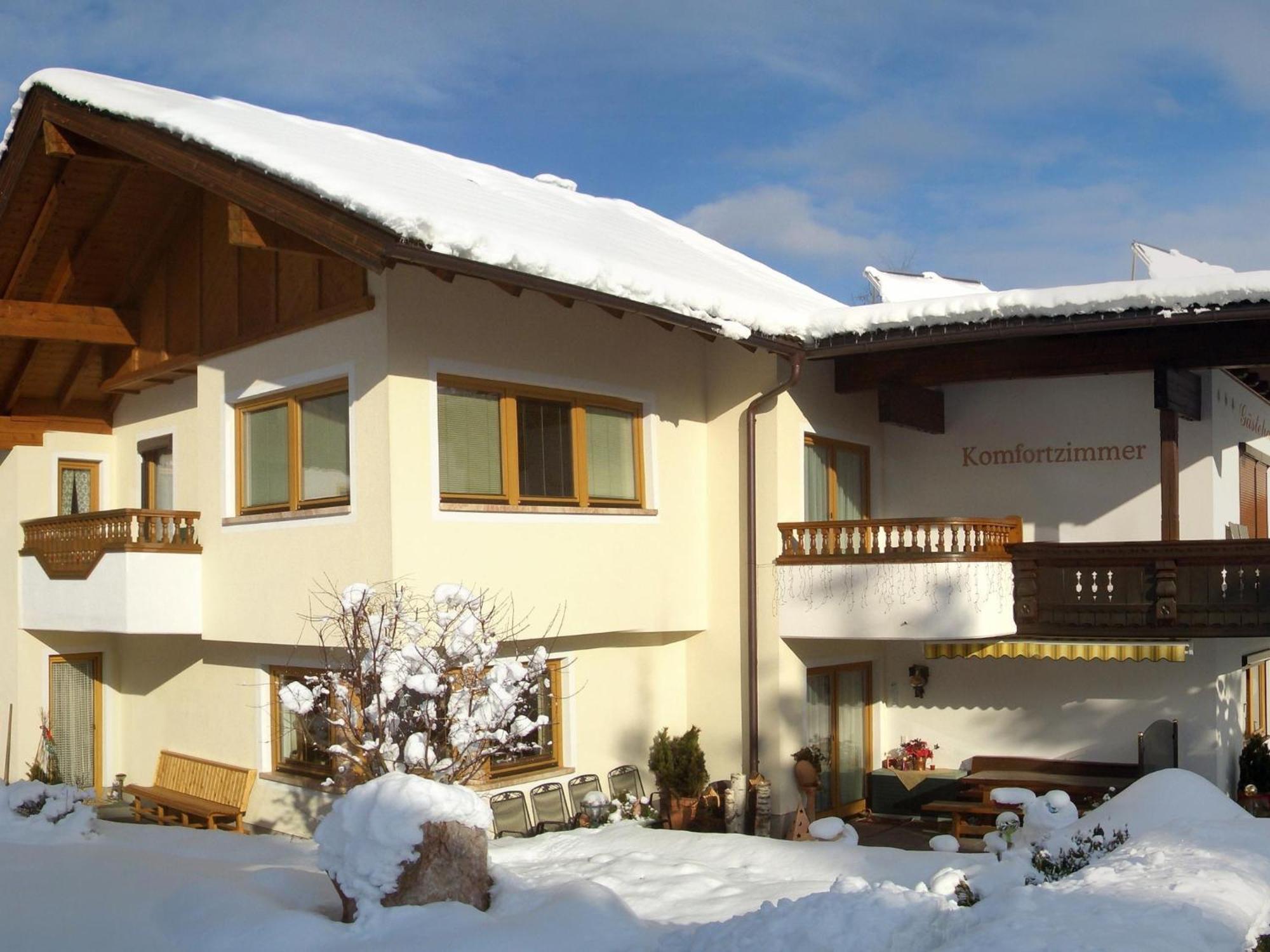 Gaestehaus Burgi Fügen Εξωτερικό φωτογραφία